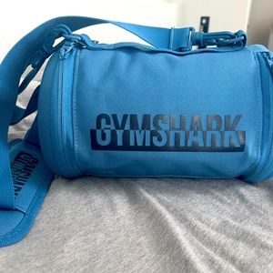GYMSHARK BOLD BAG BLUE